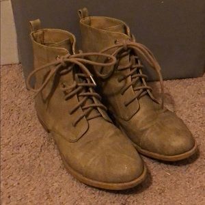 Lace up boots